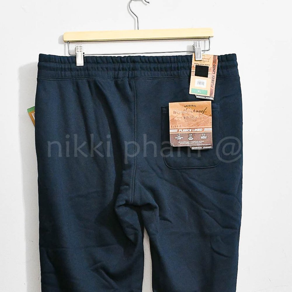Weatherproof Vintage Men’s Fleece Lined Jogger in Navy - Picture 5 of 5